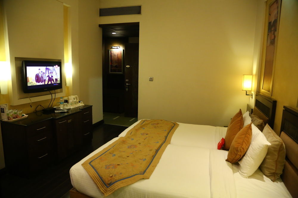 Oyo Rooms Chandigarh Sector 34 Dış mekan fotoğraf