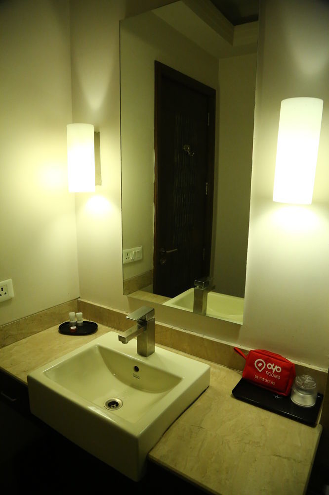 Oyo Rooms Chandigarh Sector 34 Dış mekan fotoğraf